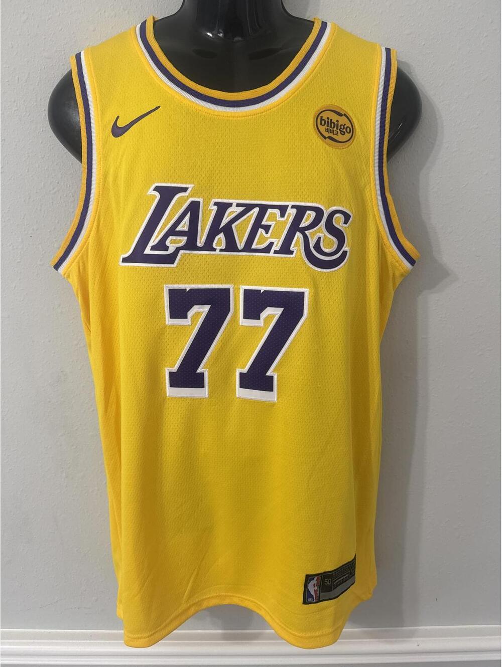 Los Angeles Lakers Luka Dončić Jersey Size Men’s Large